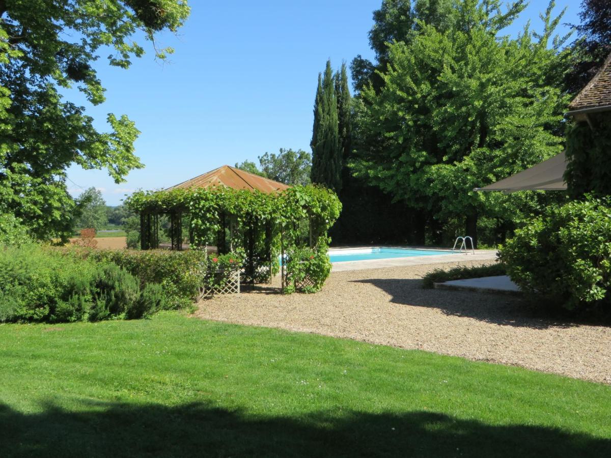 Bed and Breakfast Domaine De L'Oiseau Gergy Exterior foto