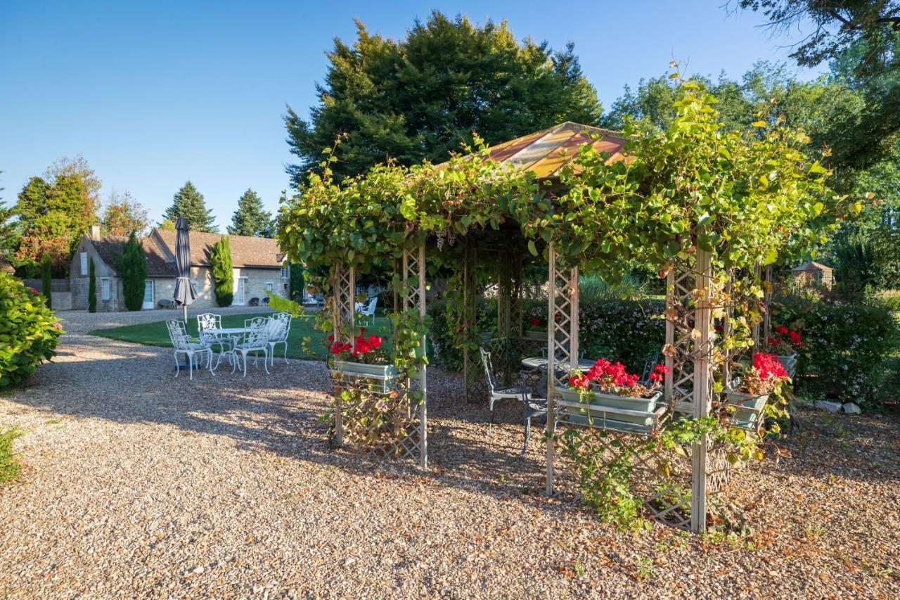 Bed and Breakfast Domaine De L'Oiseau Gergy Exterior foto